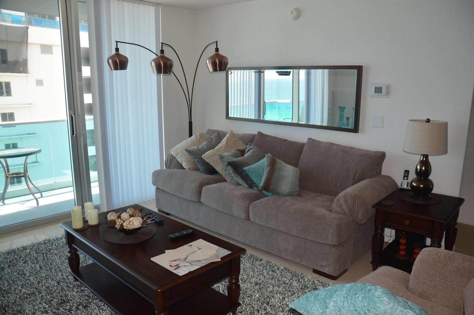 Apartments At Sian Residences Hallandale Beach Exteriör bild