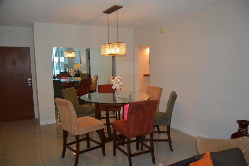 Apartments At Sian Residences Hallandale Beach Exteriör bild