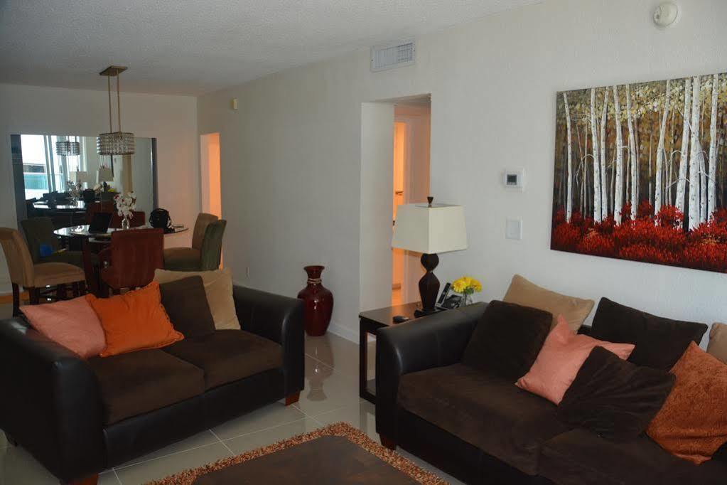 Apartments At Sian Residences Hallandale Beach Exteriör bild